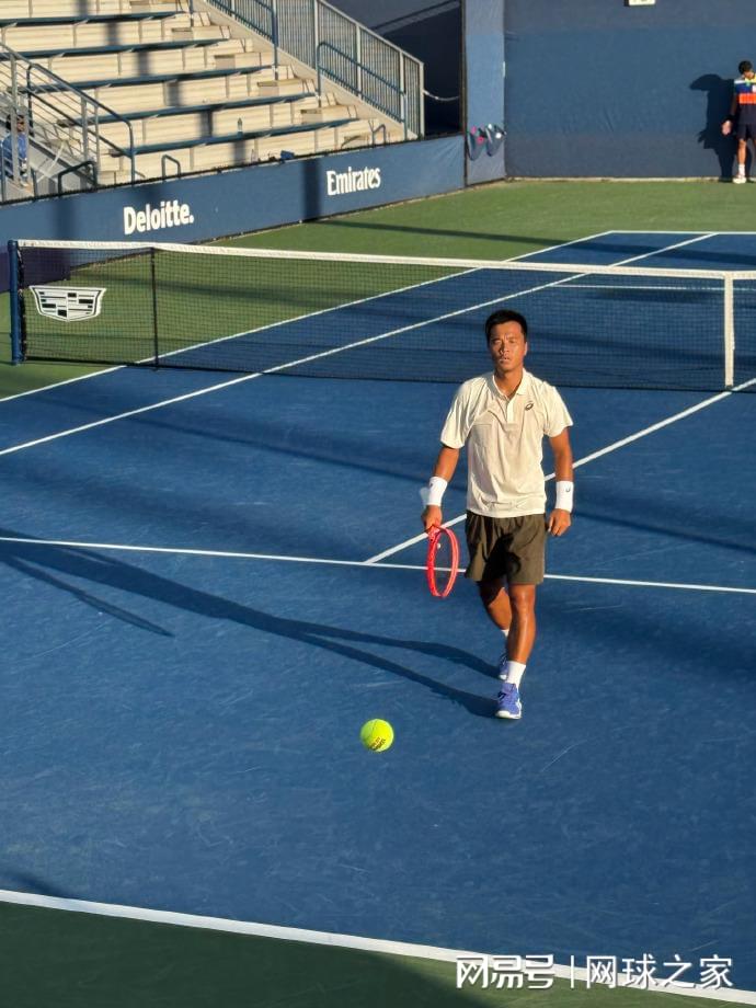 公开赛的男 公开赛的男