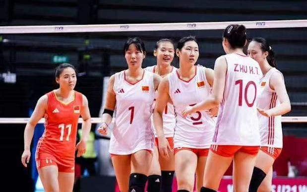 中国队充分, 利会师