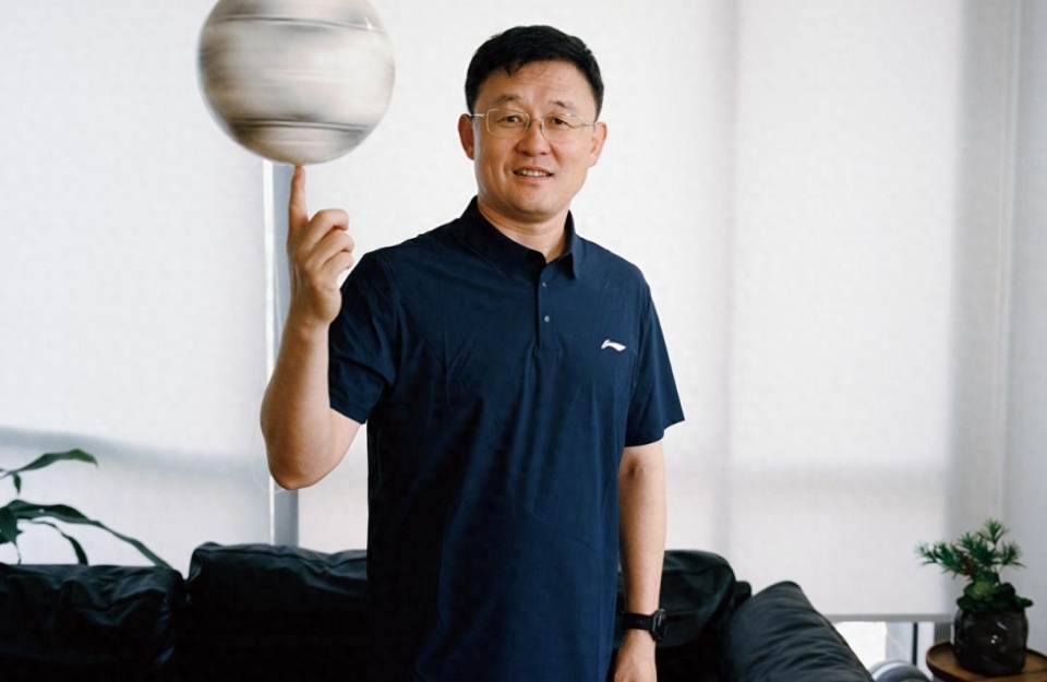 乐部, 订职业合同, 界第一 乐部, 订职业合同, 界第一