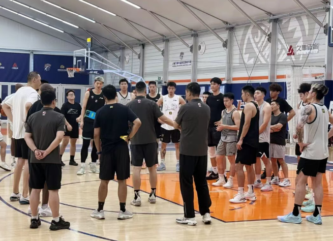 在一起, 但过去几年